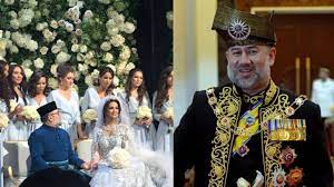 Facebook gives people the power to share. Gambar Ydp Agong Sultan Muhammad V Kahwini Wanita Rusia Tersebar Di Media Sosial