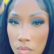 Latoya Stinson's Instagram, Twitter & Facebook