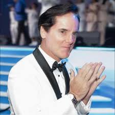 Hutch Hutchison's Instagram, Twitter & Facebook