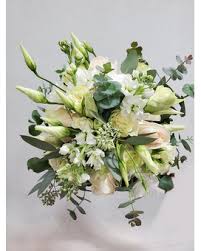 White flower bouquets for weddings. Nyc Micro Wedding Destination Wedding Bouquets Starbright Floral Design