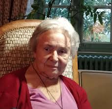 Lot. Portrait de Renée-Marie Guibert, fondatrice de la médiathèque et des  Amis de la Maison Jacob à Castelnau-Montratier