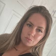 gemma roche (@gemballsx)