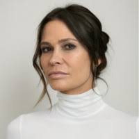 Francine Callahan's Instagram, Twitter & Facebook