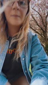 Shannon Meeks Official