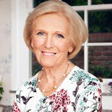 The perfect christmas party recipe. Christmas Baking Ideas From Mary Berry Best Dessert Recipes Including Mince Pies Yule Log And Trifle For Your Christmas Dinner Party Mirror Online