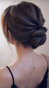 Simple Holiday Updos For Curly Or Straight Hair Hair Bun Tutorial Wedding Hairstyles For Long Hair Bridesmaid Hair