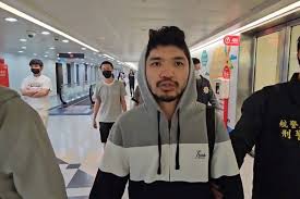 落地台灣滿臉鬍渣「賣慘」？ 晚安小雞：不用裝就很可憐了| 中天 ...