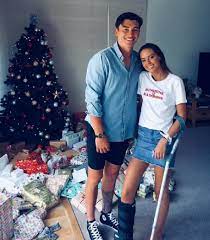 Violent battle of rock, paper, scissors. Mia Fevola And Josh Battle Dating Gossip News Photos