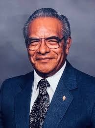 Sheena Frey's Instagram, Twitter & Facebook