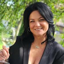 This cocktail's having a moment. ✨ Fresh, smooth and totally unique