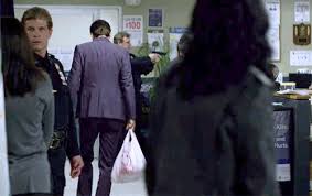 .gif format supports only absolute transparency or no transparency at all. Emmy Talk Jessica Jones Star David Tennant On Emotionally Stunted Kilgrave And The Dynamic Duo