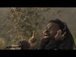 War No More Trouble Playing For Change Song Around The World Guerras No Mas Problemas Tocando Por El Cambio Ca Reggae Music Videos World Music Songs