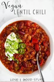 This Vegan Lentil Chili Is Easy Hearty And So Delicious You Won T Even Miss The Meat Full Of Flavour And Vegan Chilli Recipe Vegan Chilli Vegan Chili Recipe