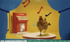 Https Encrypted Tbn0 Gstatic Com Images Q Tbn And9gcqes4lxrwvylfvbgu52xn6jdyll7qsc3b7rkq Usqp Cau Singing chicken animated moving gif image. 2