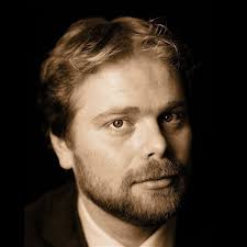 Daar is het boek dan, in drie dimensies (twee in de foto). Altijd een  belevenis, de magie van Wolters Kluwer en Pieter Bon.