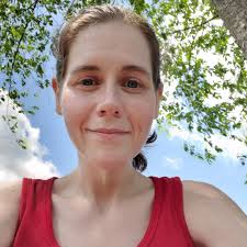 Ashley Ottman (@icanhazyarn)