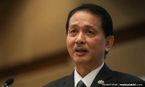 Malaysia akan melakukan lockdown secara nasional sejak hari ini, 18 hingga 31 maret mendatang untuk mencegah penyebaran wabah virus corona. Malaysiakini