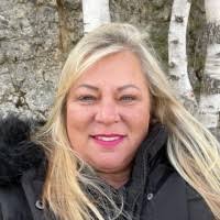 100+ "Stockstill" profiles