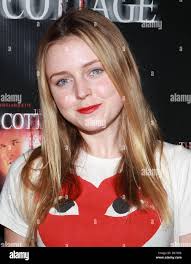 Lorraine Nicholson Los Angeles Premiere di " Cottage " all'Accademia delle  Arti e delle scienze cinematografiche