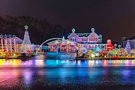Long Island Homes With Spectacular Christmas Light Displays For 2018 Best Christmas Light Displays Christmas Light Displays Christmas Lights