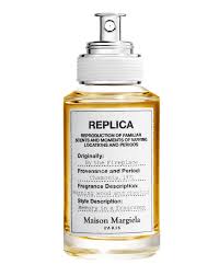 A part of the replica collection by maison margiela (that's a set of fragrances designed to reflect our personal memories, in case you were yet to know), the by the fireplace eau de toilette is a woody and warm fragrance that's built upon a delicious chestnut accord for a cocooning effect. Maison Margiela Replica By The Fireplace Eau De Toilette Cult Beauty Cult Beauty