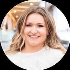 Audrey Lynch's Instagram, Twitter & Facebook