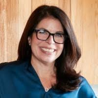 Heather Freeland's Instagram, Twitter & Facebook