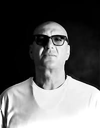 Happy Birthday to me! I wish I could have told my younger self that we will  make it and live our dream live💿 🧿🎶 My Love goes to family, friends and  everyone