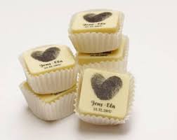 Pralines With Date Name Personalized Chocolate Chocolate Bowls Guest Gifts