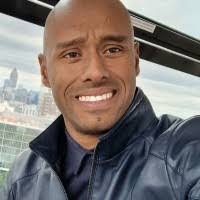 Rafael Davidson's Instagram, Twitter & Facebook