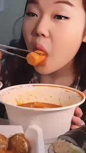 daisy eating fancam/artık sadece daisy hesabi olmicaz -dido #eat  #eatinghesabi #mukbang