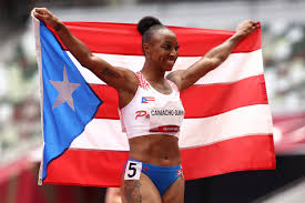 Her personal best of 12.32, set in 2021. Aash4oxfn K7um