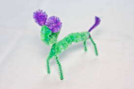These pipe cleaner animal crafts are not only adorable, but they're super easy to make, too, and there are projects to suit all ages, from the tiny bumble bee for little ones, to an impressive elephant which teens will love to make. How To Make Four Legged Pipe Cleaner Animals 4 Steps