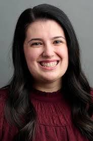 Pamela Holmes's Instagram, Twitter & Facebook