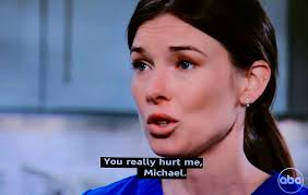 Willow, supervising the president😼😸