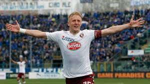Suneți pe profilul jucătorului kamil glik, benevento. Benevento Ufficiale Glik Dal Monaco Benvenuto Kamil