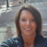 Jennifer Dowden's Instagram, Twitter & Facebook