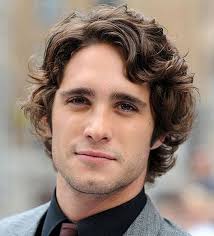 Messy hairstyles for men with wavy hair. 20 Perfect Hairstyles For Guys With Wavy Hair Cool Men S Hairstyles 2020