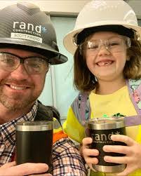 Jenna Spahn's Instagram, Twitter & Facebook