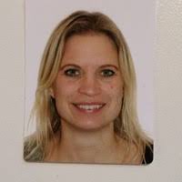 5åkesson gick från 1995 till 1998 på treårigt samhällsvetenskapsprogram vid furulundsskolan i sölvesborg. 80 Linda Stahl Profiles Linkedin