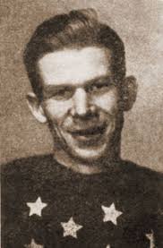 Player photos for the 1934-35 St. Louis Flyers at hockeydb.com
