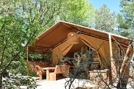 Discover the perfect place to camp. Glamping Fkk In Frankreich Nackt Im Safarizelt Oder Im Luxus Mobilhome
