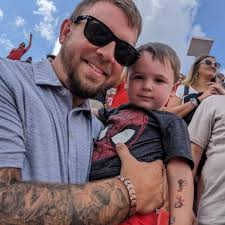 Who are recommended black and gray tattoo artists in Jasper, GA?