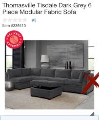 El seccional está revestido con un tejido 100% poliéster de color gris claro. 750 Brand New In The Box 6 Piece Modular Sectional From Costco Nextdoor