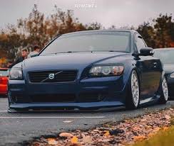 We feature the volvo repair database, the best volvo forum, and an awesome monthly volvo newsletter. 2 2008 C30 Volvo T5 Air Lift Performance Air Suspension Fifteen52 Formula Gt Silver Volvo C30 Volvo Volvo C70