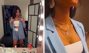 Finale de koh lanta 2020 naoil gagne les poteaux et choisit ines koh lanta lanta gagne. Finale Koh Lanta Voici Comment Trouver La Tenue D Ines Loucif Le Fameux Tailleur Short