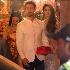 Baby Face Girl Bollywood Actress Girl Celebrities Tiger Shroff Body Famous Indian Actors Bollywood Actress