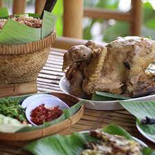 Itulah resep ayam ingkung seperti seserahan lesti kejora dan rizky billar. Resep Ayam Ingkung Jogja Masakan Mama Mudah