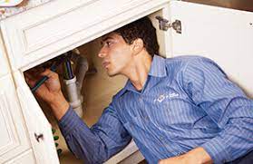How To Choose A Plumber - 5 Questions To Ask Before Hiring | Petro