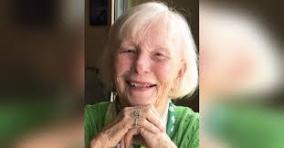 Mary Reimann's Instagram, Twitter & Facebook